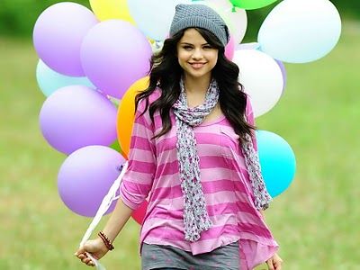 e-best-top-desktop-selena-gomez-wallpapers-selena-gomez-wallpaper-hd-17.jpg